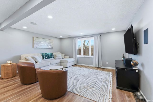 4837 Belvidere Drive, Fort Wayne, IN 46835