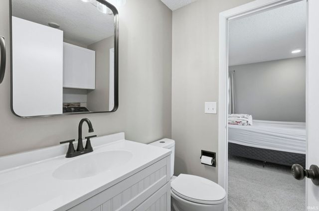 4837 Belvidere Drive, Fort Wayne, IN 46835