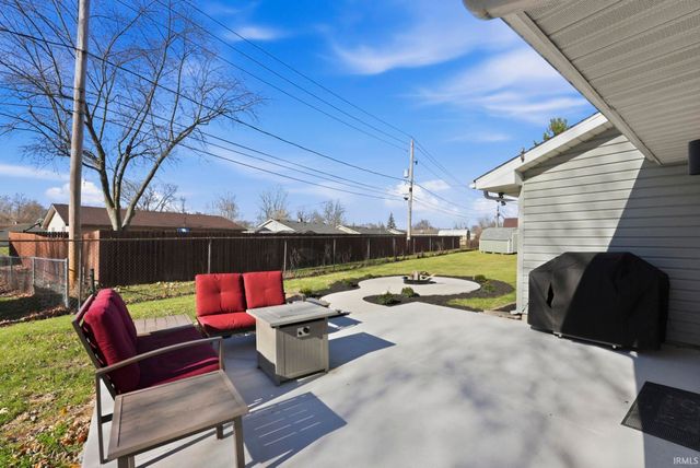 4837 Belvidere Drive, Fort Wayne, IN 46835