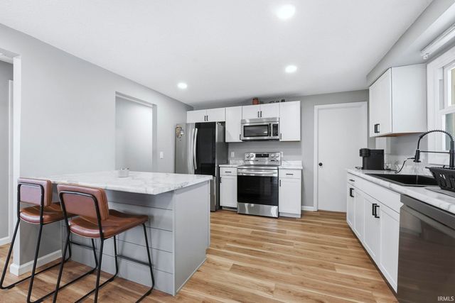 4837 Belvidere Drive, Fort Wayne, IN 46835