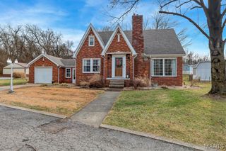 5642 State Route 162, Glen Carbon, IL 62034