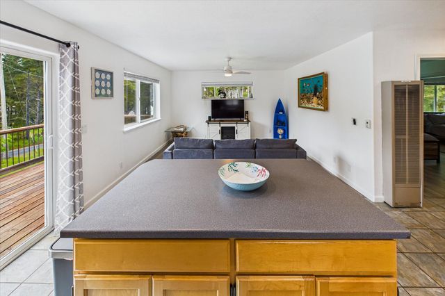 8989 Shelter Cove Road, Shelter Cove, CA 95589