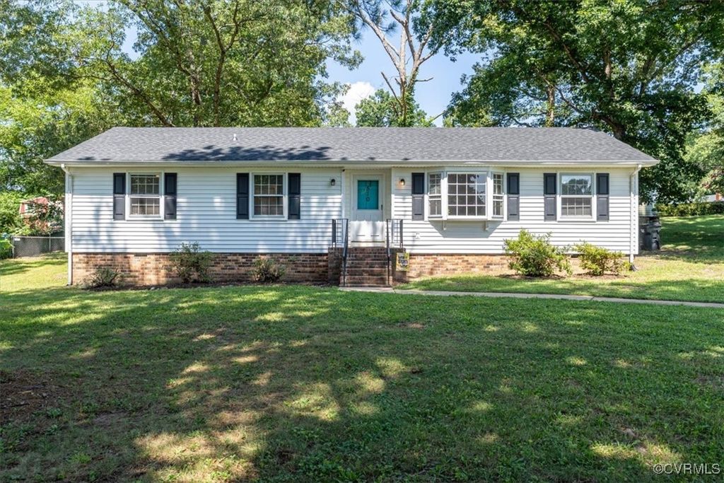 510 Jade Rd, North Chesterfield, VA 23236