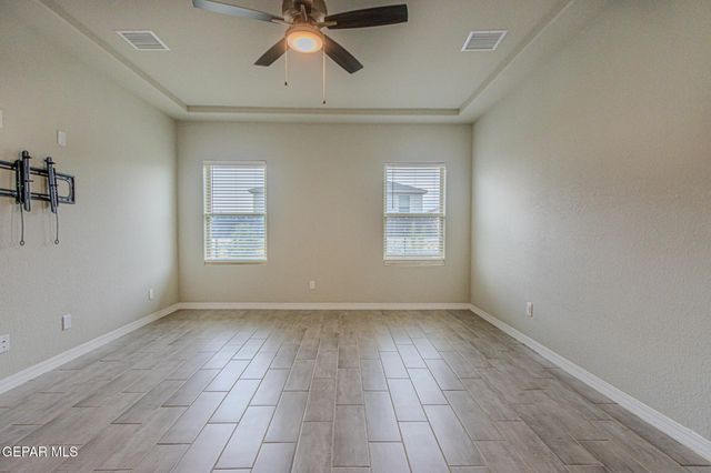 2387 ENCHANTED CROWN Lane, El Paso, TX 79911