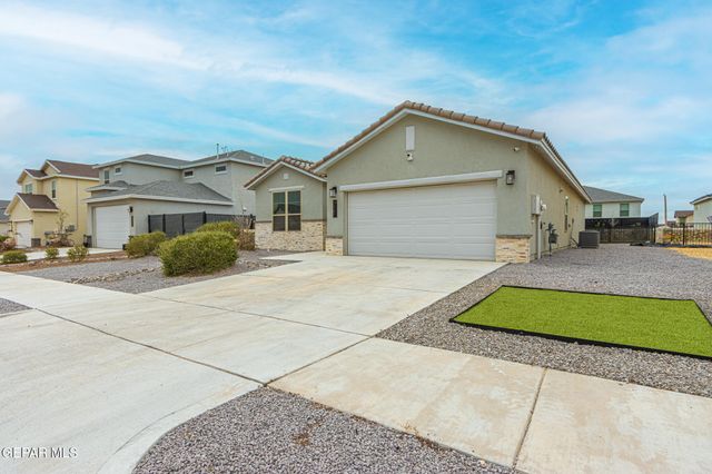 2387 ENCHANTED CROWN Lane, El Paso, TX 79911