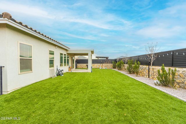 2387 ENCHANTED CROWN Lane, El Paso, TX 79911