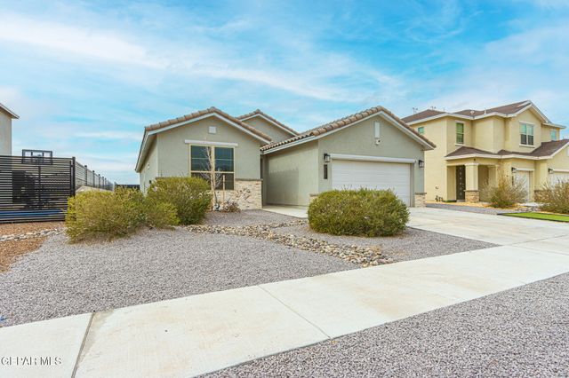 2387 ENCHANTED CROWN Lane, El Paso, TX 79911