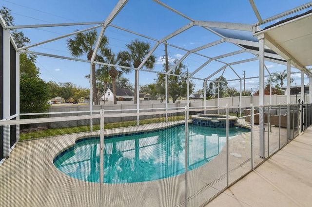 627 TUSCANNY STREET, Brandon, FL 33511