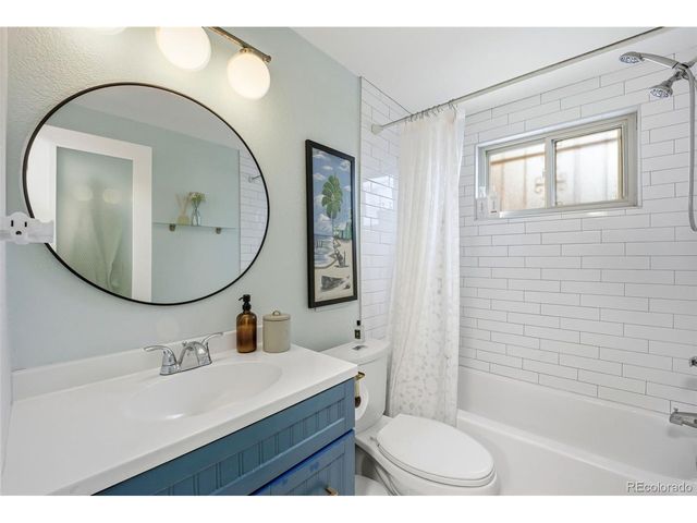 148 S Emerson St 104, Denver, CO 80209