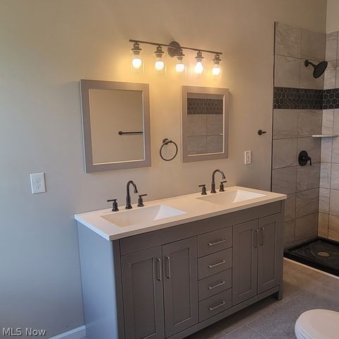 2663 W 28th Place, Cleveland, OH 44113