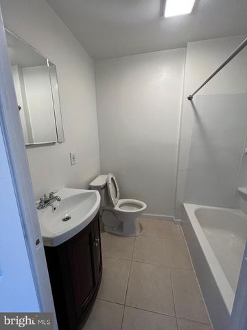 1918 N 32ND ST, Philadelphia, PA 19121