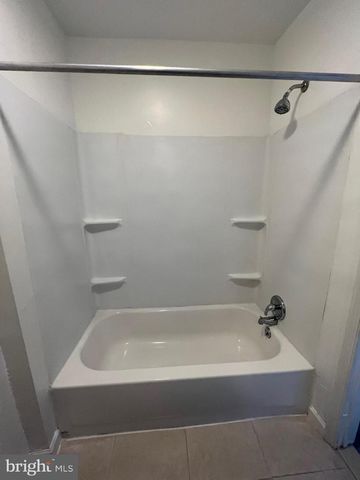 1918 N 32ND ST, Philadelphia, PA 19121