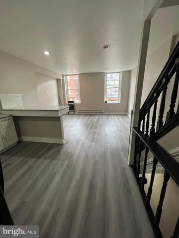 1918 N 32ND ST, Philadelphia, PA 19121