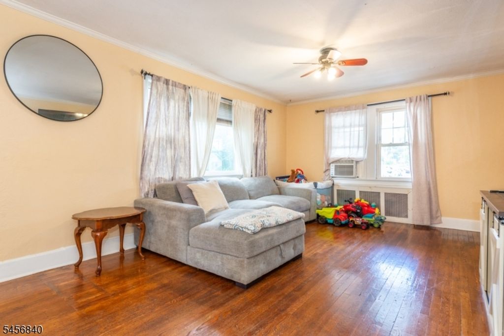 73 Buschmann Ave, Haledon Boro, NJ 07508 — photo 3