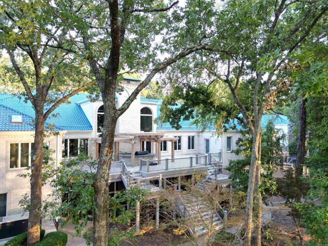 1686 Marina Road, Russellville, AR 72802