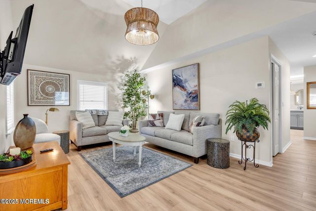 520 Brighton Avenue, Spring Lake, NJ 07762