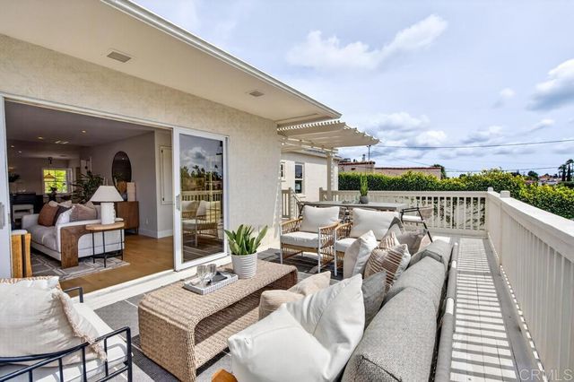 5038 Hastings Road, San Diego, CA 92116