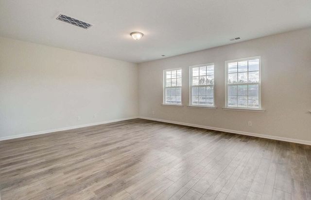 411 Cropfield Drive, Summerville, SC 29485