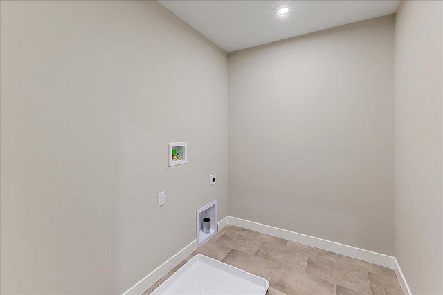 2723 River Birch Drive, Villa Hills, KY 41017