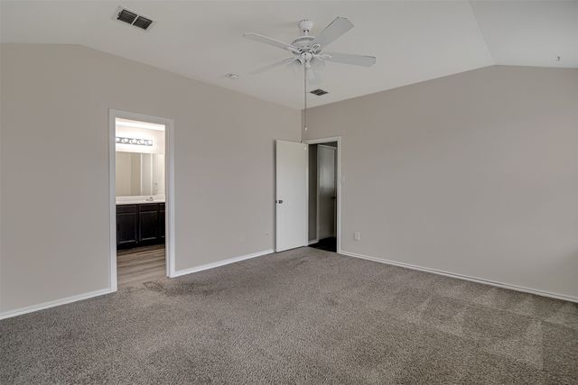 596 Creekbend Street, Crowley, TX 76036