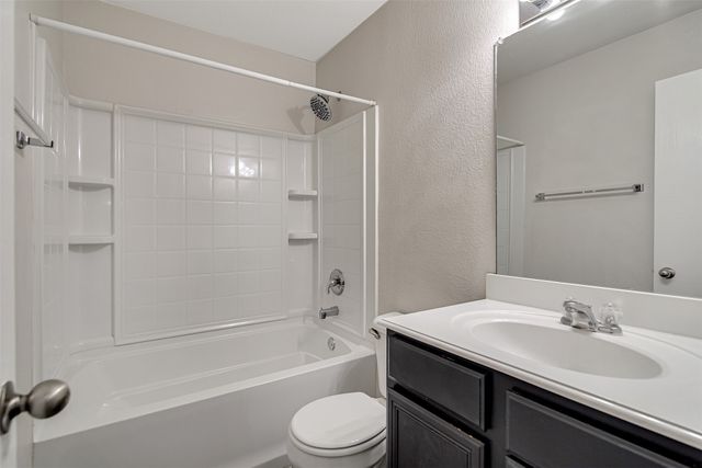 596 Creekbend Street, Crowley, TX 76036