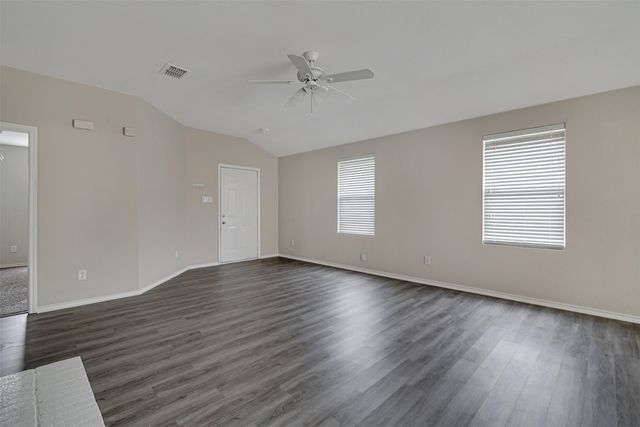 596 Creekbend Street, Crowley, TX 76036