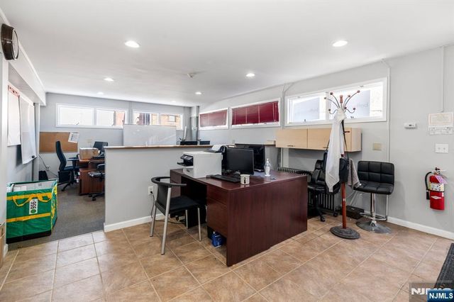 12 Orchard Street, Teaneck, NJ 07666