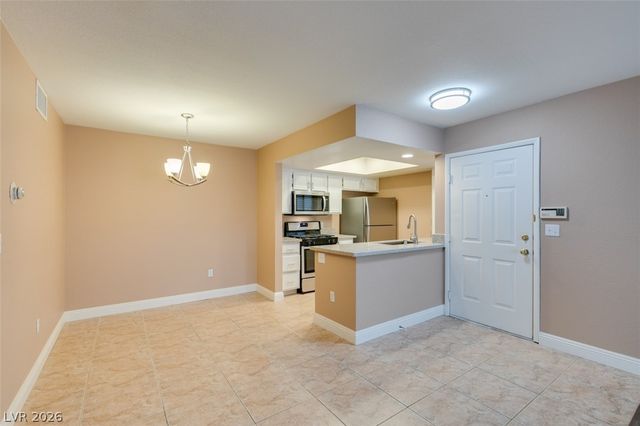 1909 Villa Palms Court 110, Las Vegas, NV 89128