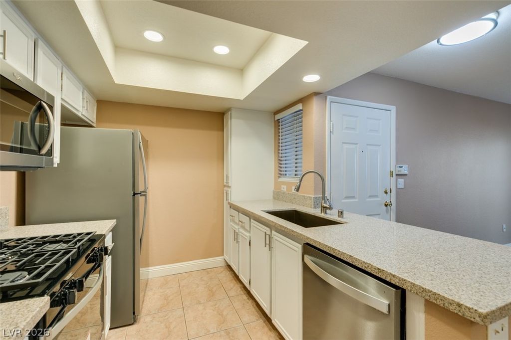 Image 15 of property listing at 1909 Villa Palms Court 110, Las Vegas, NV 89128
