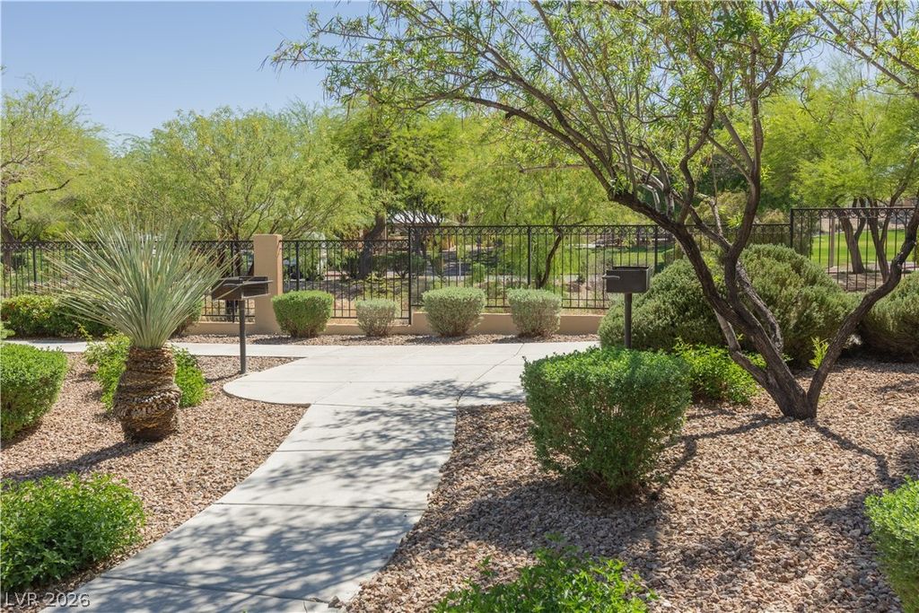 Image 35 of property listing at 1909 Villa Palms Court 110, Las Vegas, NV 89128