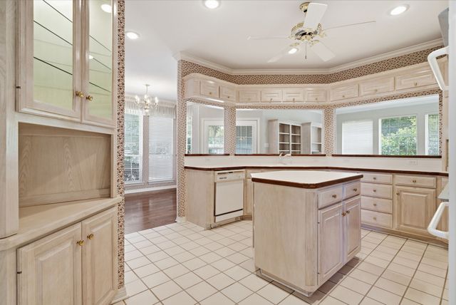 3403 Pinecreek Drive, Tyler, TX 75707