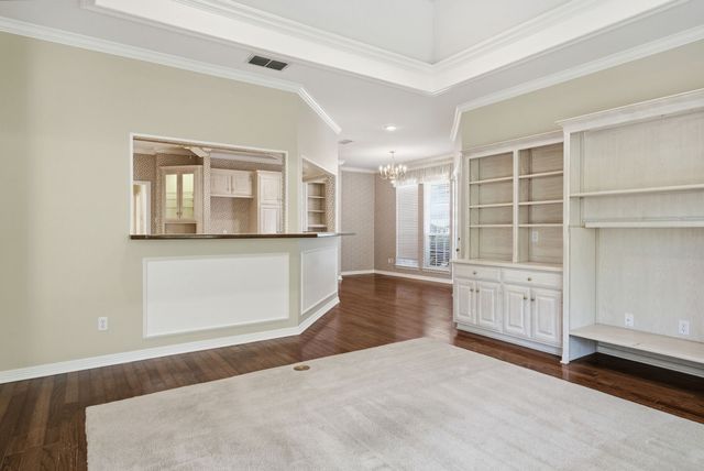 3403 Pinecreek Drive, Tyler, TX 75707