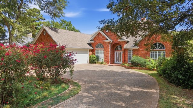 3403 Pinecreek Drive, Tyler, TX 75707