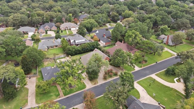 3403 Pinecreek Drive, Tyler, TX 75707