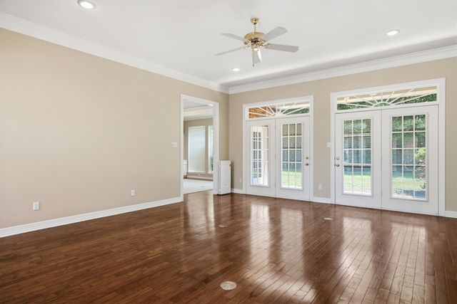 3403 Pinecreek Drive, Tyler, TX 75707