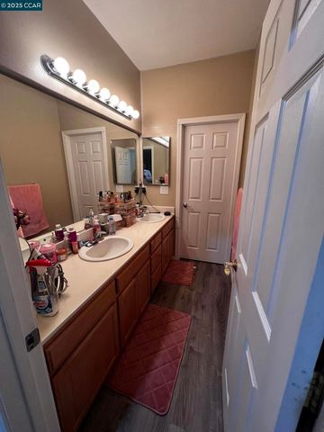 4045 Galenez Way, Antioch, CA 94531