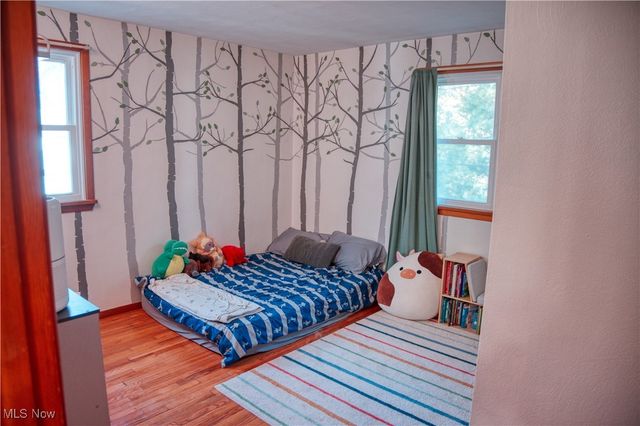 33298 Lake Road, Avon Lake, OH 44012