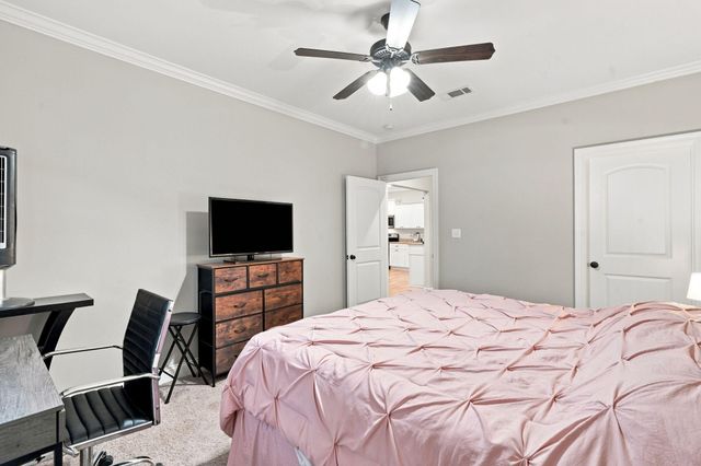 208 Legacy Blvd., Hattiesburg, MS 39402
