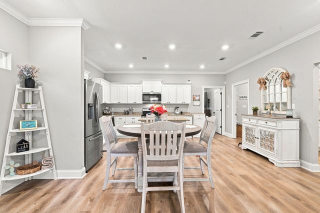 208 Legacy Blvd., Hattiesburg, MS 39402