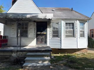 20274 Hickory Street, Detroit, MI 48205