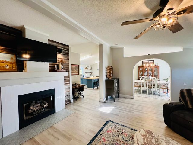 586 Scuffletown Road, Ruffin, SC 29475