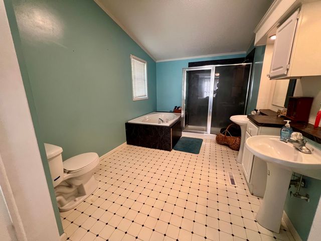586 Scuffletown Road, Ruffin, SC 29475