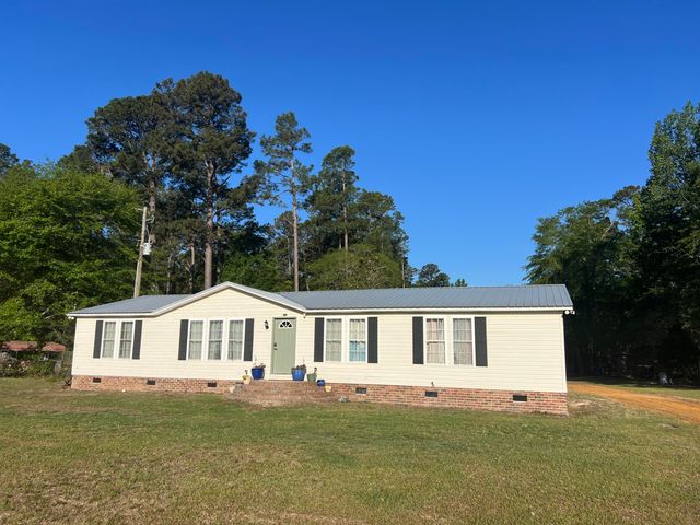 586 Scuffletown Road, Ruffin, SC 29475