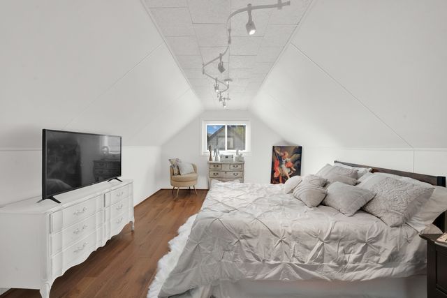 8912 Windsor Lane, Bridgeview, IL 60455