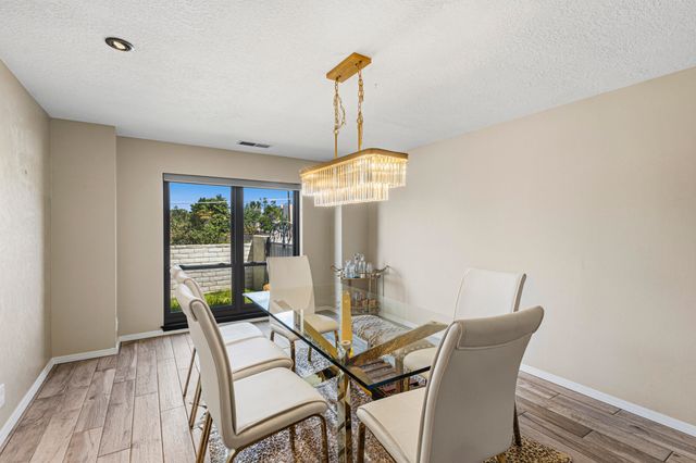 7009 Pala Mesa Court NE, Albuquerque, NM 87111