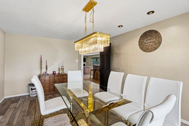 7009 Pala Mesa Court NE, Albuquerque, NM 87111