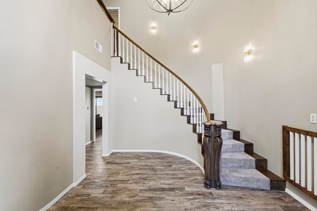 7009 Pala Mesa Court NE, Albuquerque, NM 87111