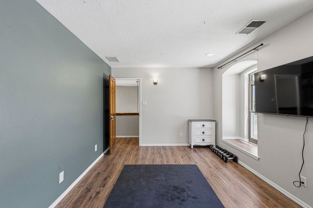 7009 Pala Mesa Court NE, Albuquerque, NM 87111
