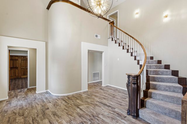 7009 Pala Mesa Court NE, Albuquerque, NM 87111