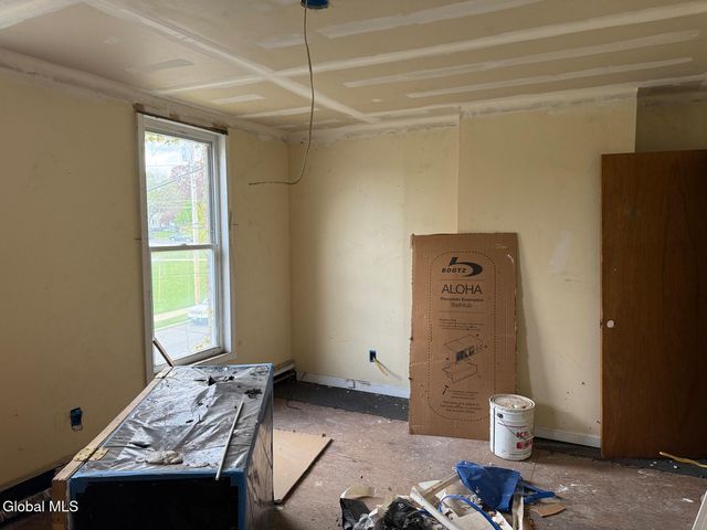 9 Leonard Place, Albany, NY 12202